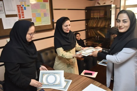 تجلیل از کارشناس روان به مناسبت روز روانشناس