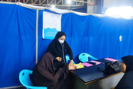ایستگاه سلامت در نماز جمعه عبادی سیاسی شهرستان شهرضا به مناسبت گرامیداشت هفته دولت 