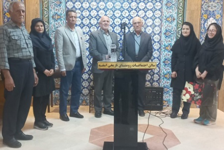 تجلیل از خانم دکتر اردلان نژاد به مناسبت روز پزشک 